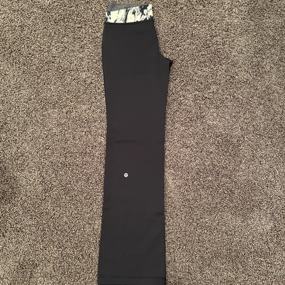 Lululemon Astro Yoga Pant *Full-on Luon, 6 Regular - Picture 7 of 11